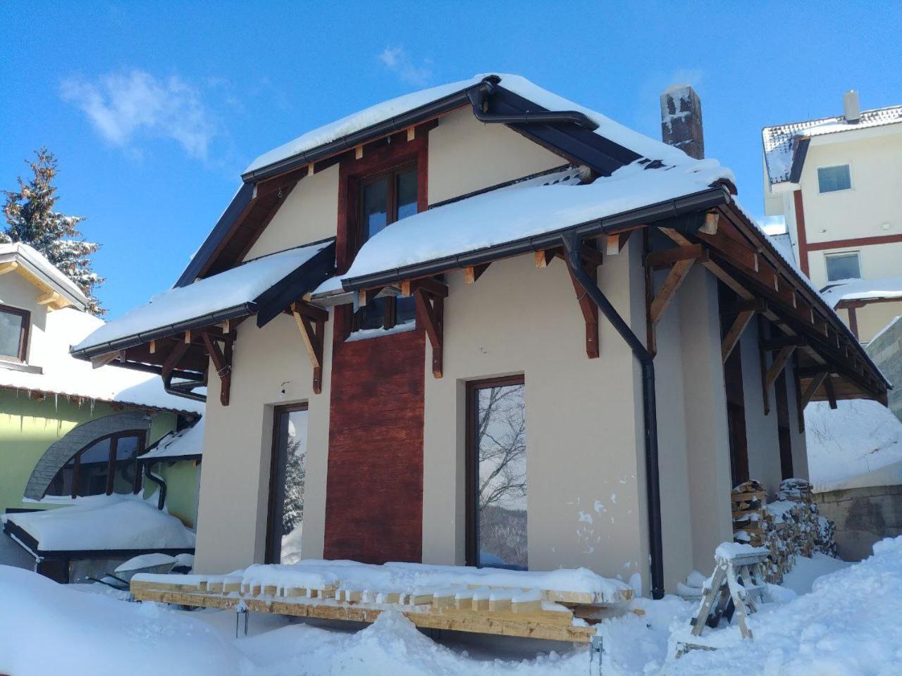 Flowhouse - Cozy Place For You. Vilă Kopaonik